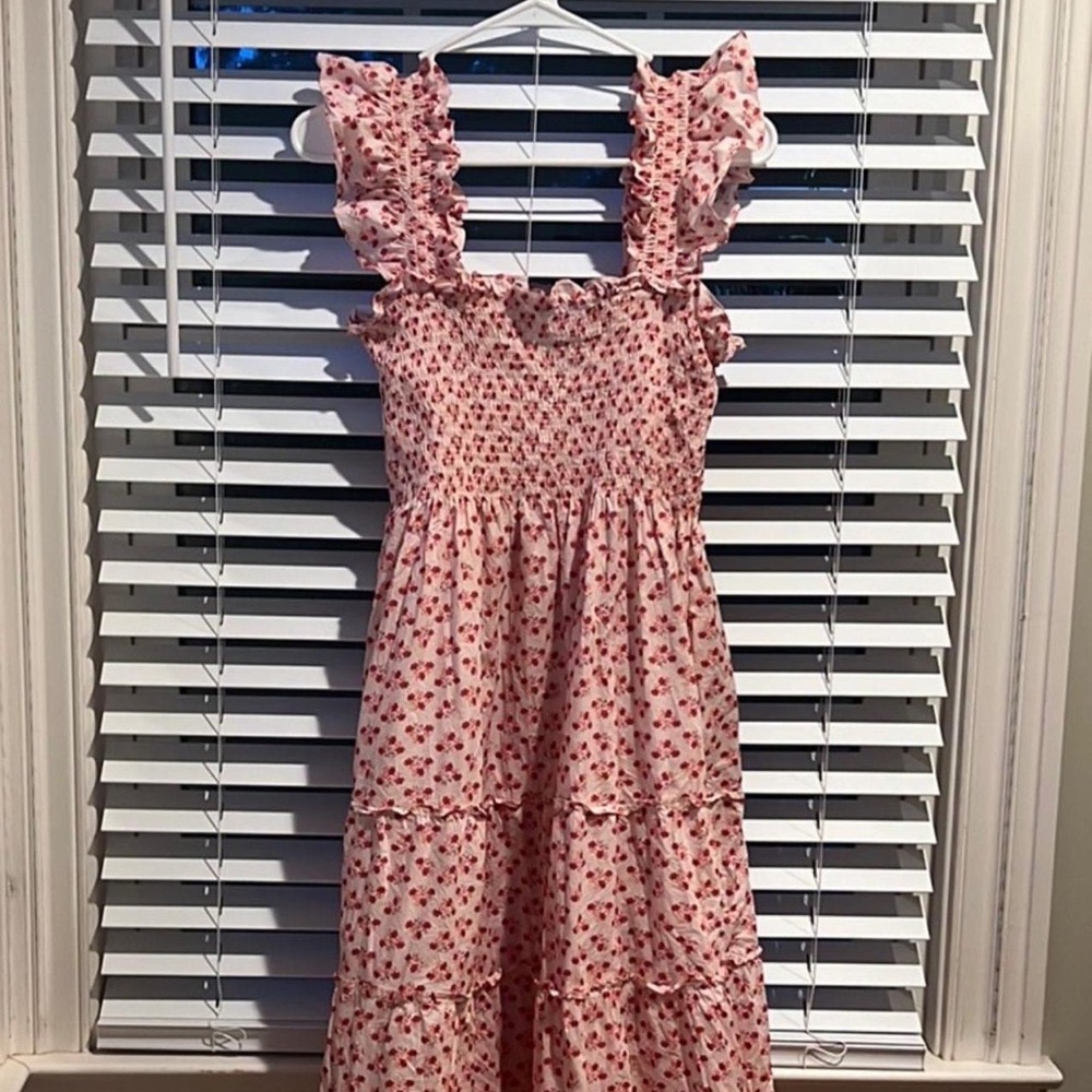 EUC pink posy Ellie 💕 hill house home